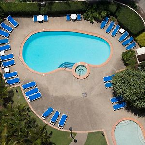 Breakfree Longbeach Resort
